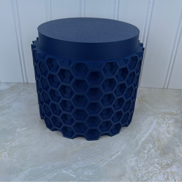 Modern Indoor Flower Pot, The Armos Planter Pot with Drainage Tray & Stand - Picture 9 of 9